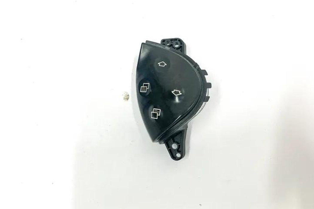 MERCEDES-BENZ E-Class W211/S211 (2002-2009) Кнопки / переключатели на рулевом колесе A2118206110 28027310