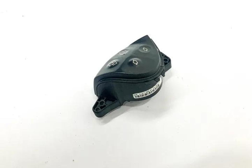 MERCEDES-BENZ E-Class W211/S211 (2002-2009) Кнопки / переключатели на рулевом колесе A2118206110 28027310