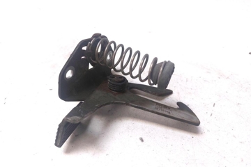 VOLVO XC70 2 generation (2000-2007) Right Side Hood Lock 30745019 32382505
