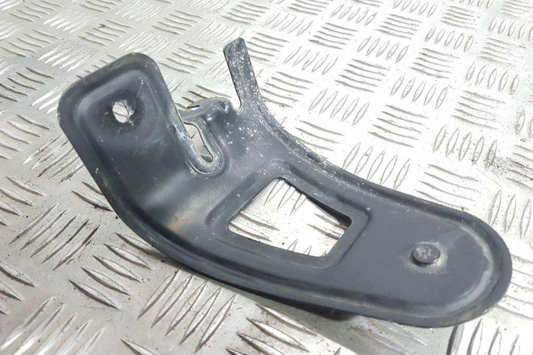 BMW 5 Series E60/E61 (2003-2010) Другие детали подвески 7061251 31361060