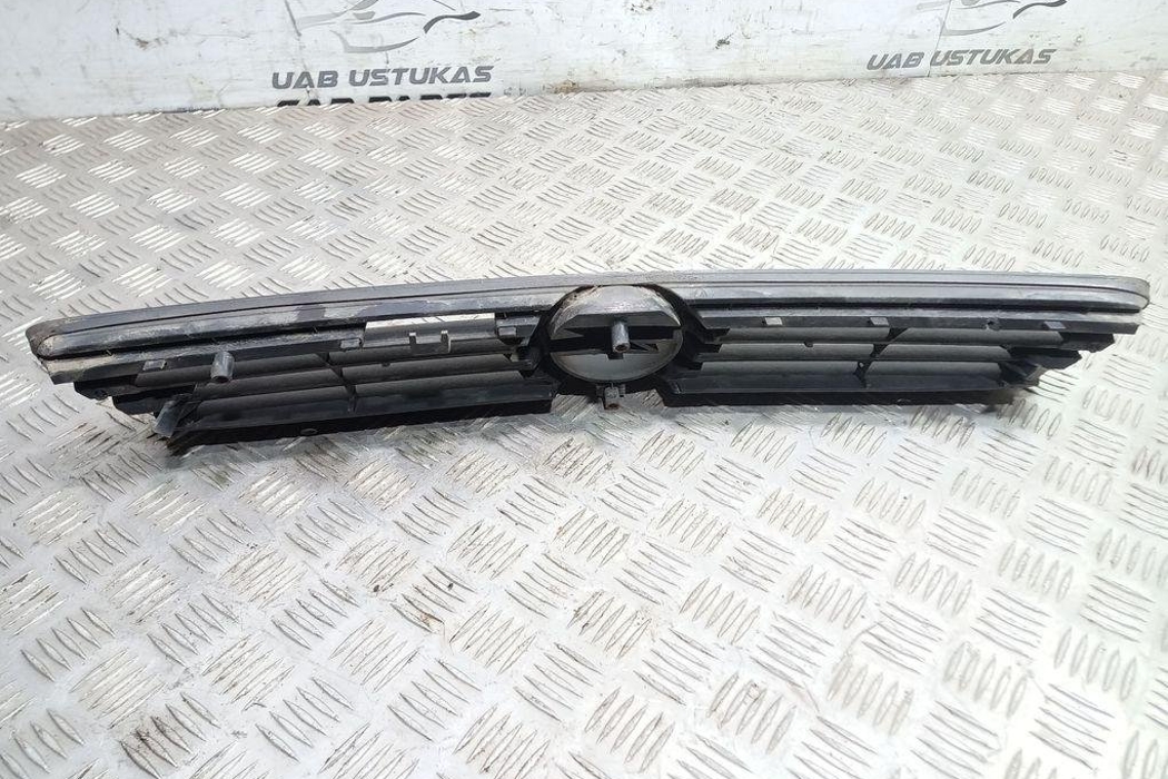OPEL Astra G (1998-2009) Решетка радиатора переднего бампера 90588120 31377580