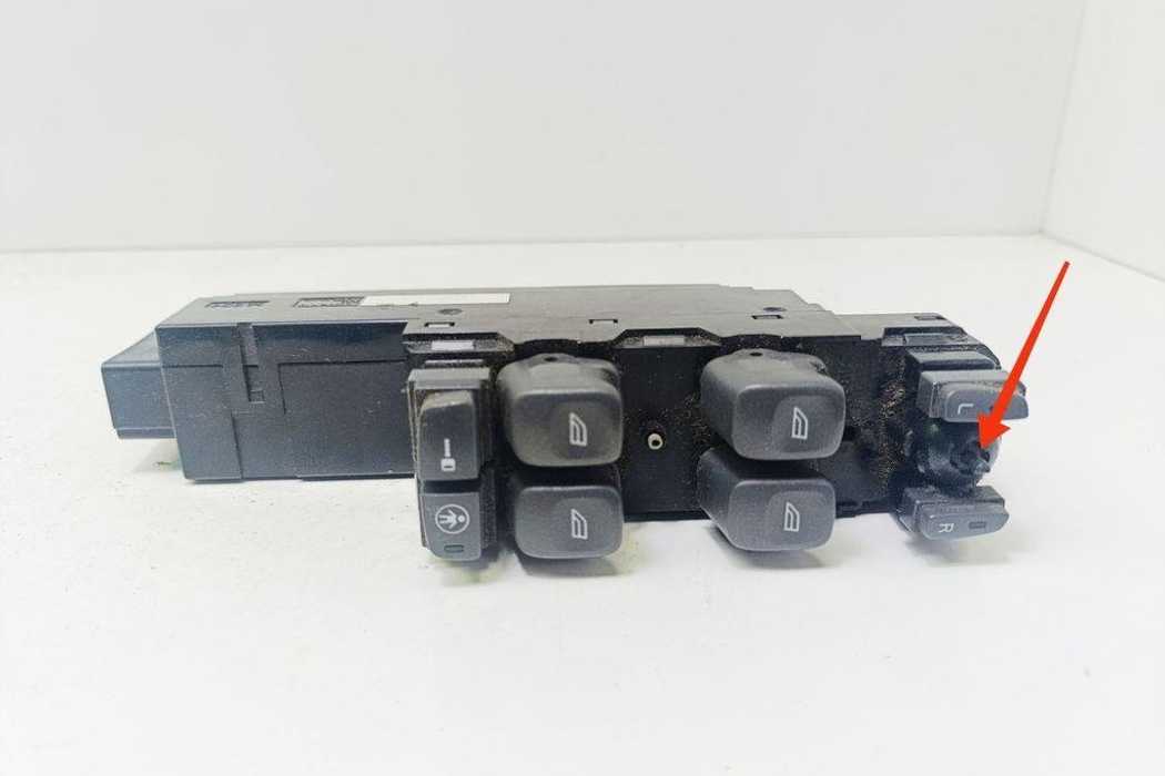 VOLVO S80 1 generation (1998-2006) Priekšējo labo durvju logu pacelšanas slēdži 7923 31401006