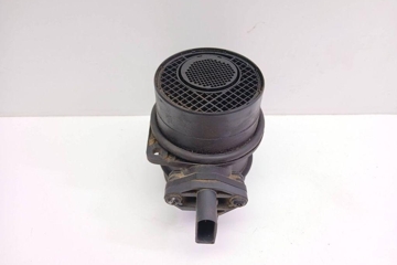 VOLKSWAGEN Passat B5 (1996-2005) Mass Air Flow Sensor MAF 074906461B 31387557