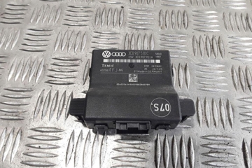VOLKSWAGEN Passat B6 (2005-2010) Блок управления дверей передние  правые 3C0907530C 31655609