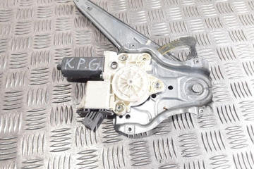 TOYOTA Avensis 2 generation (2002-2009) Rear left door window lifter 32378398