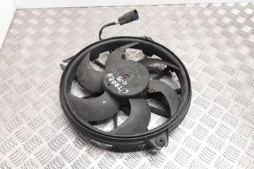 CITROËN C8 1 generation (2002-2014) Dzinēja dzesēšanas ventilators/difuzors 50203298117,8117,1494742080 32392095