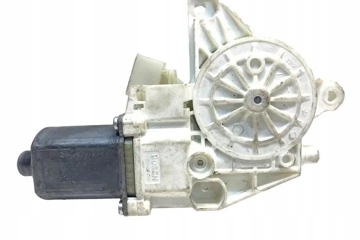 MERCEDES-BENZ M-Class W163 (1997-2005) Front Left Door Window Regulator Motor A1669060201 27216521