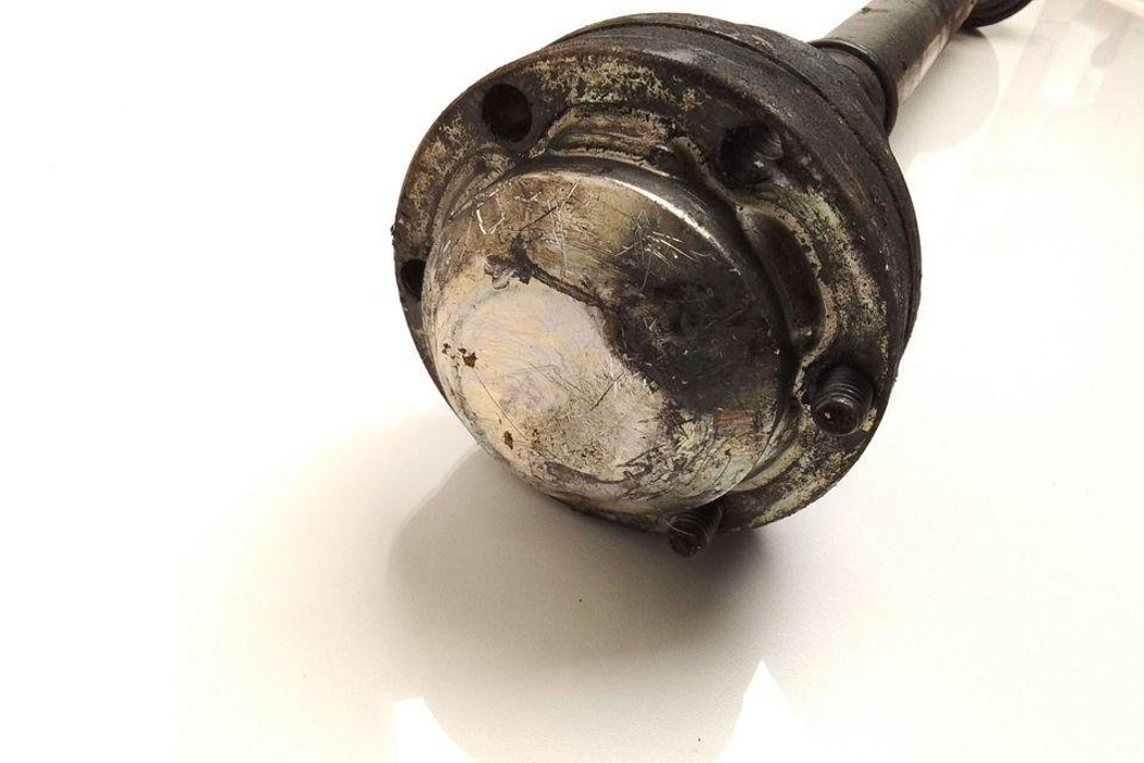VOLKSWAGEN Bora 1 generation (1998-2005) Front Right Driveshaft 1J0407272BJ 32276529