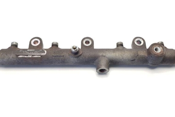 PEUGEOT Expert 1 generation (1996-2007) Fuel Rail 0445214019 32271769