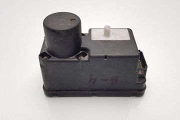 VOLKSWAGEN Passat B7 (2010-2015) Central Locking Vacuum Pump 1H0962257E 32273265
