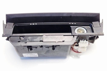 BMW 7 Series F01/F02 (2008-2015) Popolník 46567,9119317,03082012 32281574