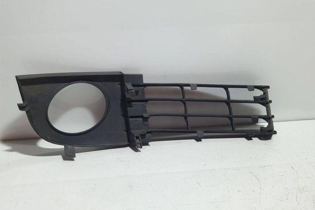 AUDI A6 C6/4F (2004-2011) Fog lamp trim 4B0807681T,013076 32261948