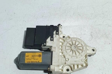 VOLKSWAGEN Bora 1 generation (1998-2005) Rear Right Door Window Control Motor 19300000,1C0959812A,105476301 32262762