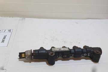 PEUGEOT 308 T7 (2007-2015) Fuel Rail 103006760,9654592680,9654590 32266177