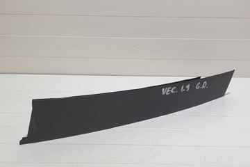 OPEL Vectra C (2002-2005) Rear Right Door Window Molding 32266616