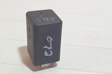 VOLKSWAGEN Touran 1 generation (2003-2015) Relays 32267750