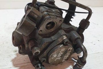 TOYOTA Verso 1 generation (2009-2015) Degvielas sūknis 221000R020 32268060