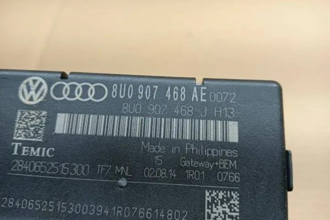 AUDI A1 8X (2010-2020) Блок управления двигателем 8U0907468AE 27949033