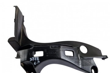 PEUGEOT 3008 1 generation (2010-2016) Aizmugurējā labā bampera stiprinājums 9685552477 30780577