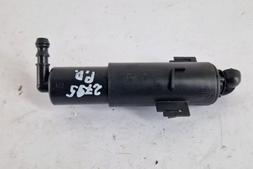 AUDI A4 allroad B8 (2009-2015) Right Side Headlight Washer 8K0955102 32053334