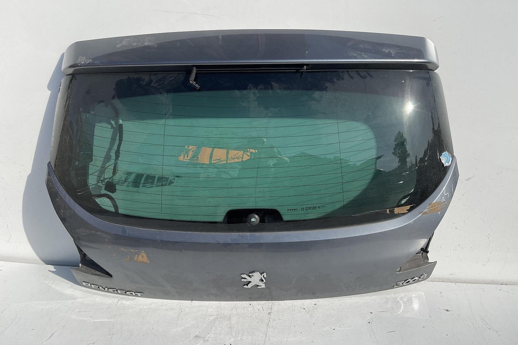 PEUGEOT 3008 1 generation (2010-2016) Крышка багажника 29316385