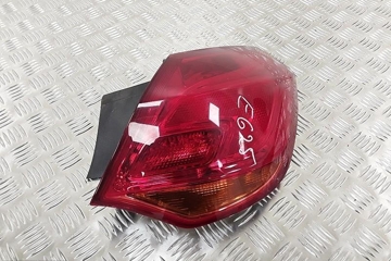 OPEL Astra J (2009-2020) Rear Left Taillight 1090098 28610247