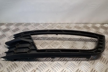 SKODA Octavia 3 generation (2013-2020) Fog lamp trim 5E0807681 32150959