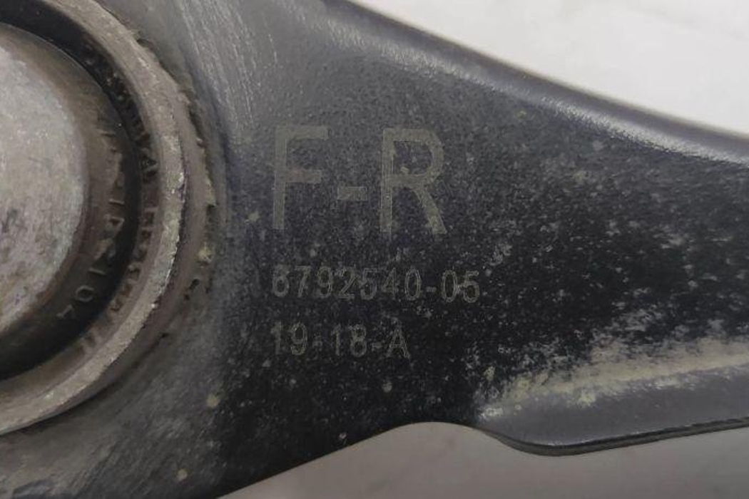 BMW 4 Series F32/F33/F36 (2013-2020) Рычаг задний левый 33326792540,6792540 31526355