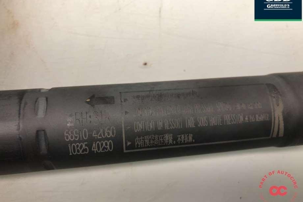 TOYOTA RAV4 5 generation (XA50) (2018-2024) Right Side Tailgate Gas Strut 6891042060,6892012020 31707969