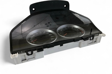 VOLVO V70 3 generation (2007-2020) Instrumentu panelis/spidometrs 31327581AA 32046772