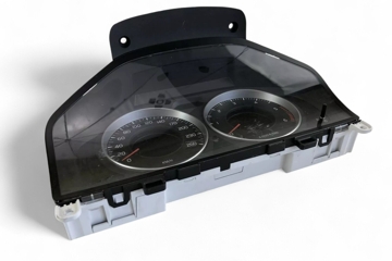 VOLVO V70 3 generation (2007-2020) Instrumentu panelis/spidometrs 31327581AA 32046773
