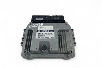 KIA Cee'd 2 generation (2012-2018) Motora vadības bloks 39110-2BRBK 32064867