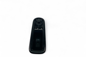 RENAULT Twingo 2 generation (2007-2014) Кнопка стеклоподъемника передней левой двери 8200356515B 32194396