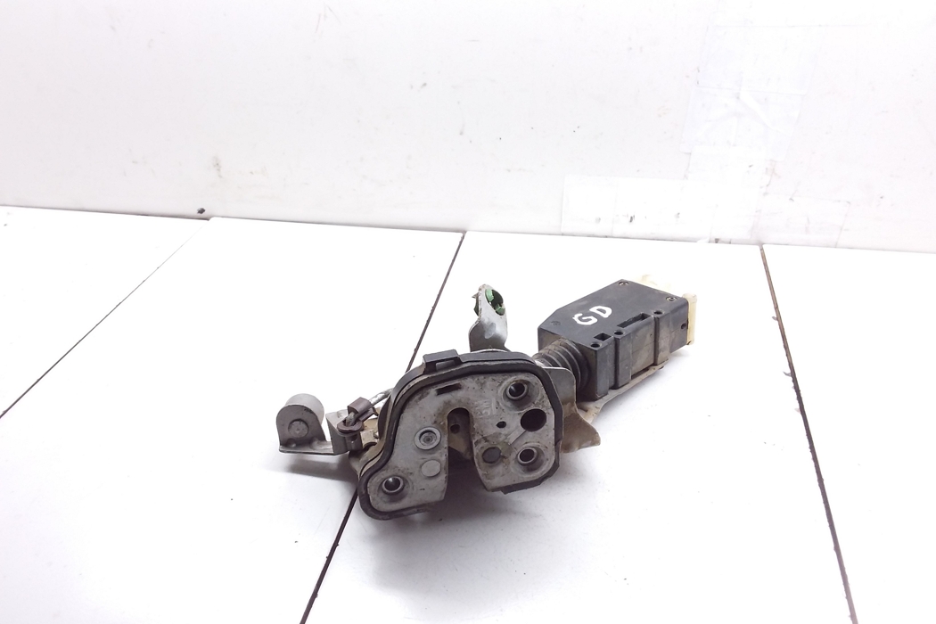 OPEL Omega B (1994-2003) Rear Right Door Lock 90493703,605329 30081131