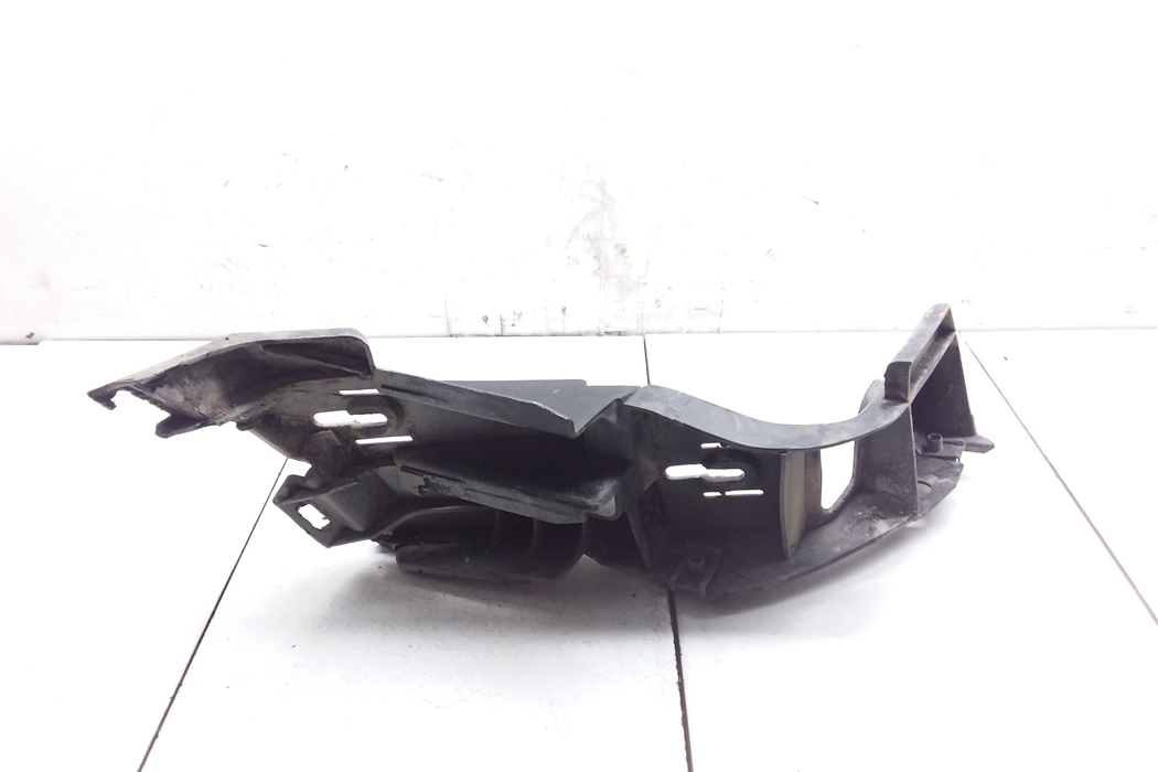 VOLKSWAGEN Golf 5 generation (2003-2009) Rear Right Bumper Bracket 1K6807394,1K6807376 31517813