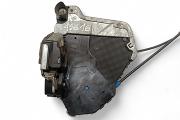 TOYOTA Avensis 2 generation (2002-2009) Priekšējo kreiso durvju slēdzene A046693 30753722