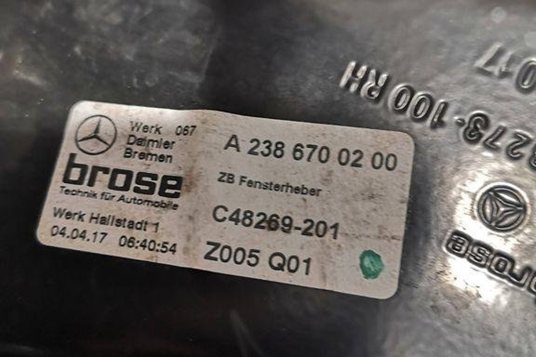 MERCEDES-BENZ E-Class W213/S213/C238/A238 (2016-2024) Aizmugurējo labo durvju logu pacēlājs C48269201,C48278100,A2386700200,Z005Q01 32186478