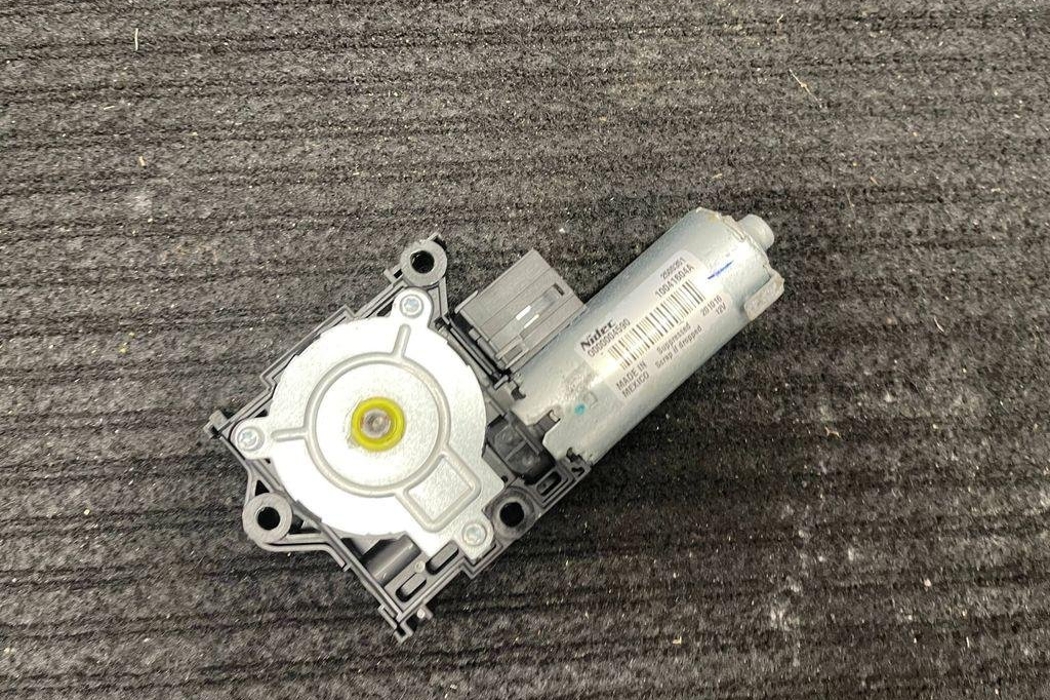 BMW X5 G05/G18 (2018-2024) Lūkas vadības bloks 10041604A 32191377