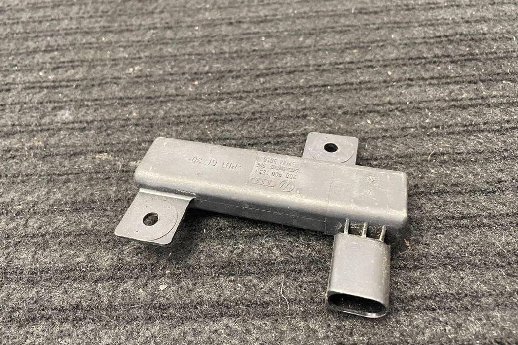 BENTLEY Continental Keyless Entry Antenna 3D0909133E,5WK45016 32193058
