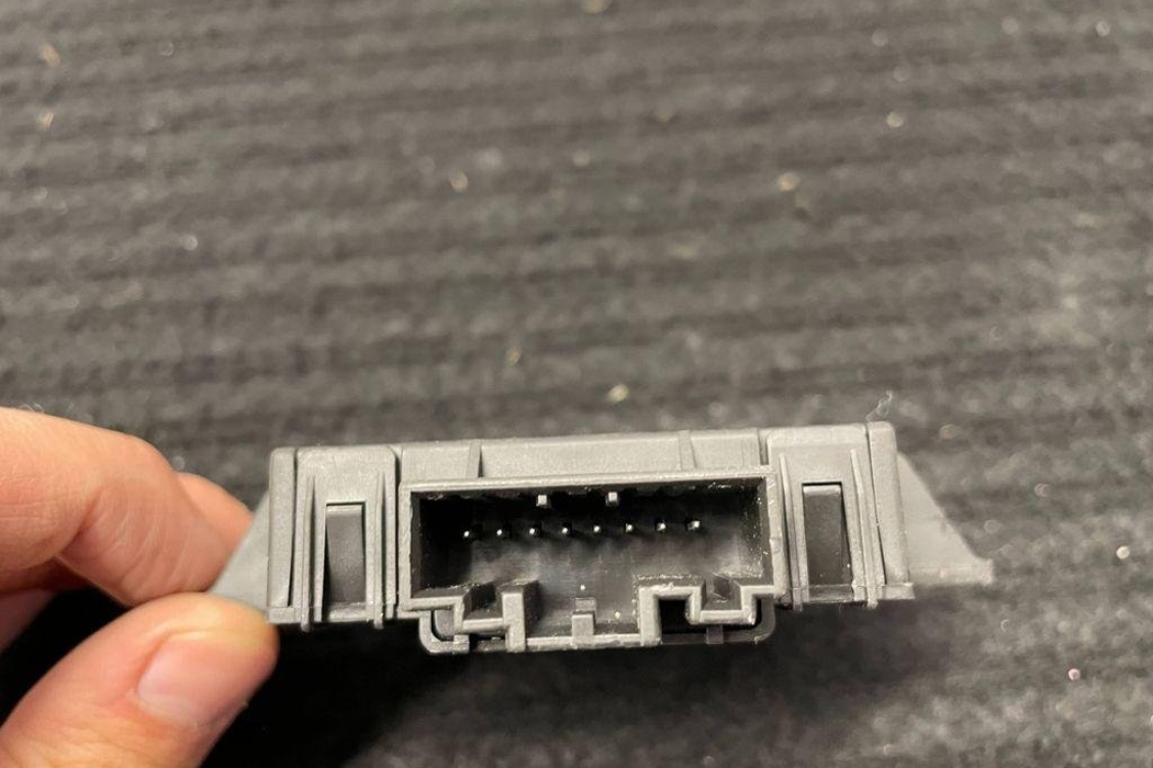 BENTLEY Continental Alarm Signal Control Unit H05S0020,7L0907719A,28024252FGU 32193218