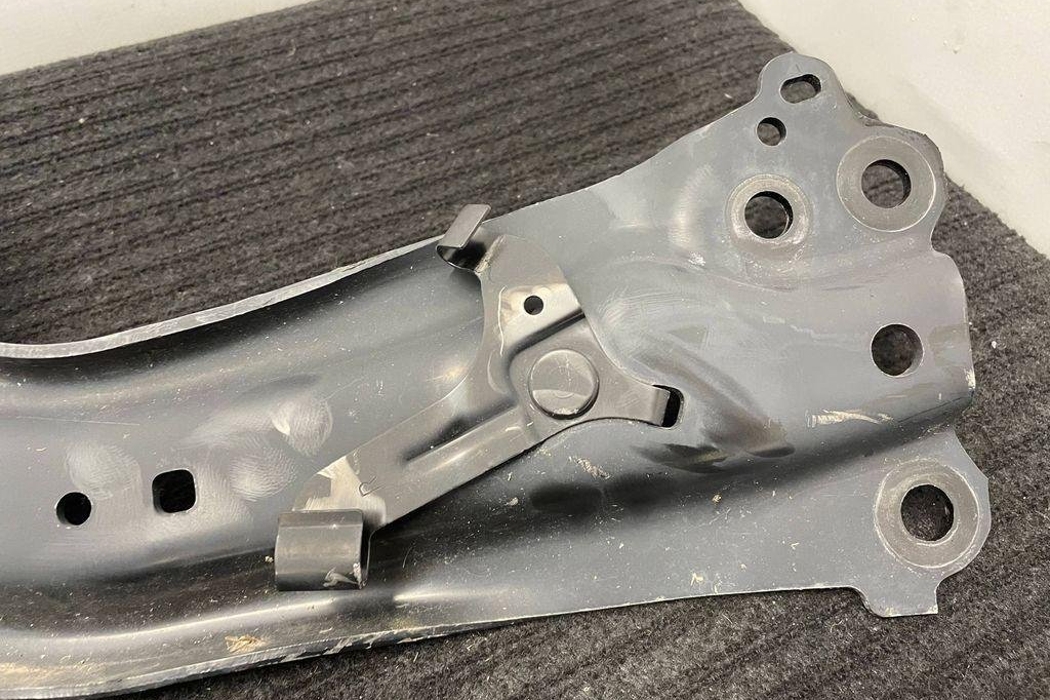 TOYOTA RAV4 5 generation (XA50) (2018-2024) Rear Right Arm 32193546