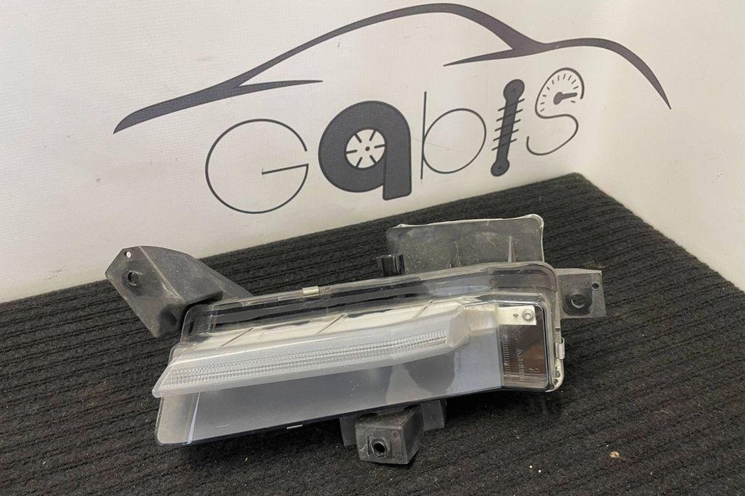 CHEVROLET Camaro 6 generation (2015-2024) Priekšējais labais miglas lukturis 130732944300,23433654,F00HTG501600,080816,22907456 32193904