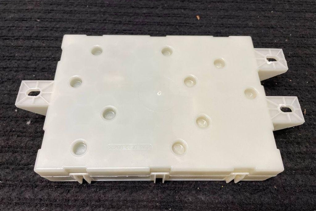 MERCEDES-BENZ GLE W166 (2015-2018) Comfort Control Unit A1669011402,A1669025607,A1669008017 32194199