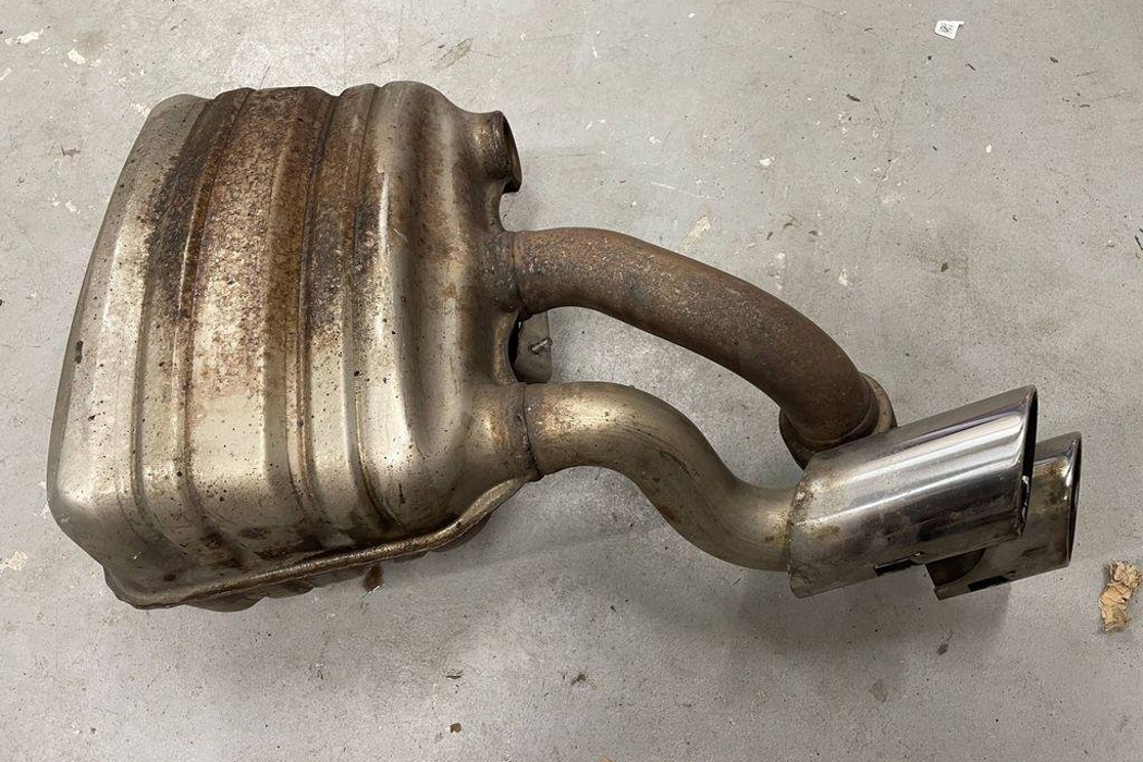 PORSCHE 911 992 (2018-2023) Rear Exhaust Muffler 32195137