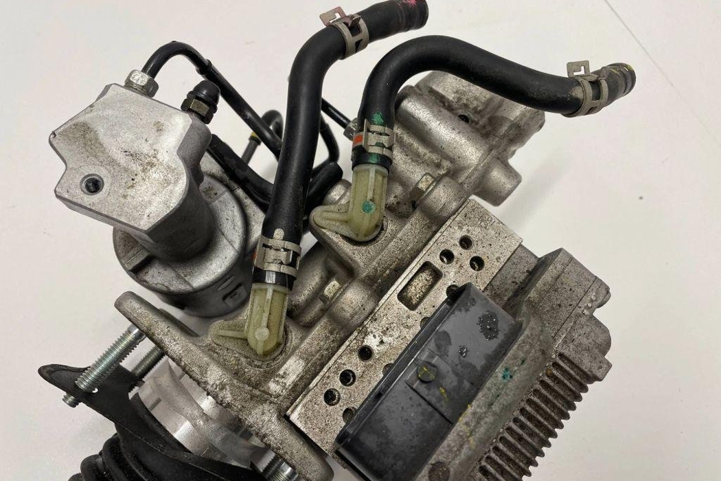 TOYOTA RAV4 5 generation (XA50) (2018-2024) ABS Bloks 4721042212,47210-42212 32195436