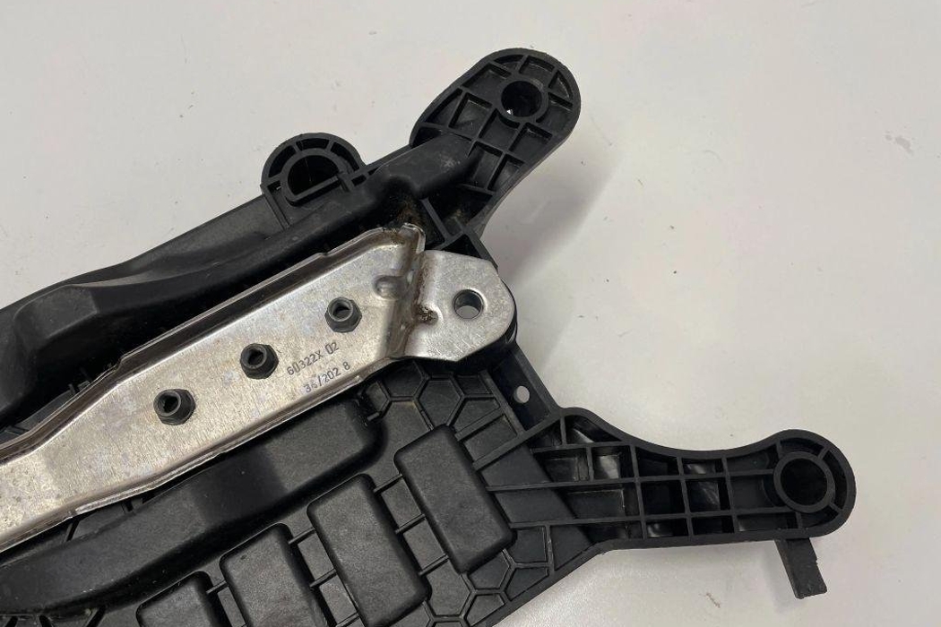 PORSCHE 911 991 (2011-2020) Battery Pad 2Q0915331 32195806