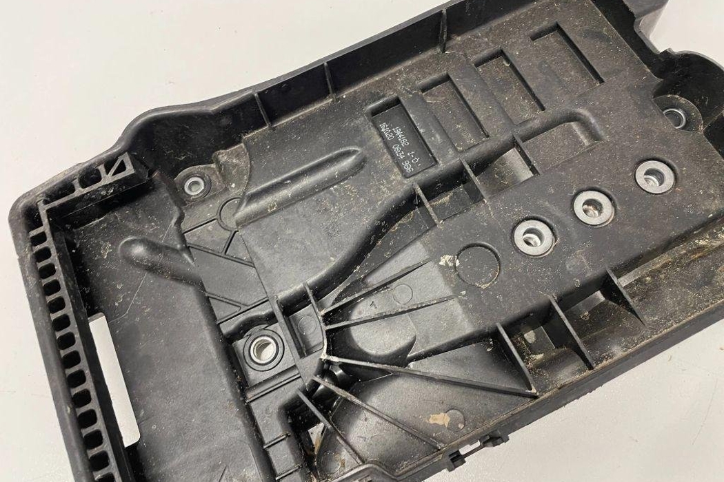 PORSCHE 911 991 (2011-2020) Battery Pad 2Q0915331 32195806