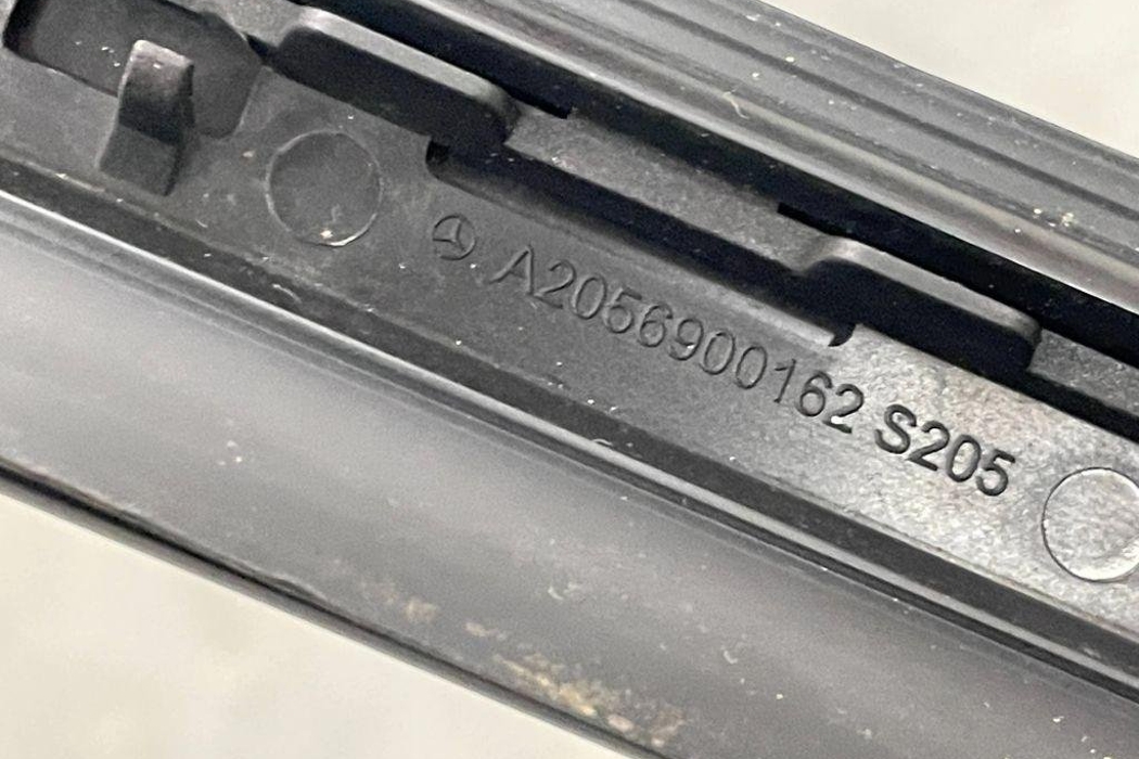 MERCEDES-BENZ C-Class W205/S205/C205 (2014-2023) Молдинг крыши левый A2056900162 32196144
