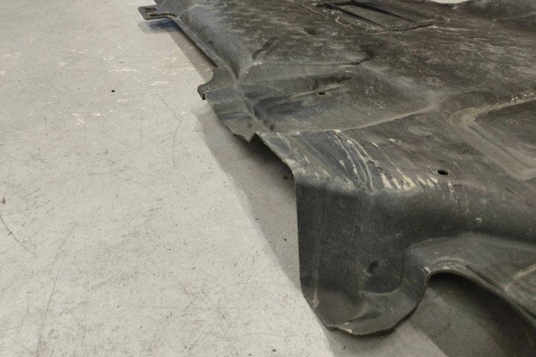 MERCEDES-BENZ GLE W167 (2019-2024) Gearbox Underbody Cover a2135206100 32196369