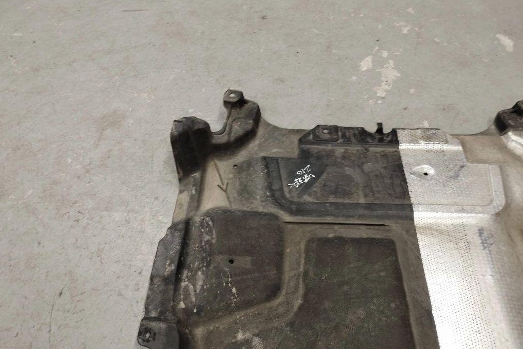 MERCEDES-BENZ GLE W167 (2019-2024) Gearbox Underbody Cover a2135206100 32196369